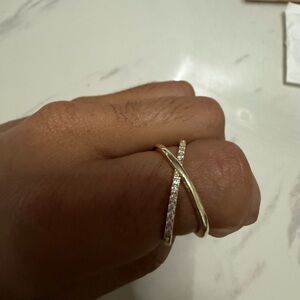 Chic Gold and Silver Crossover Ring